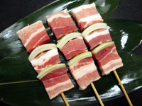 豚バラ（玉ネギ）串